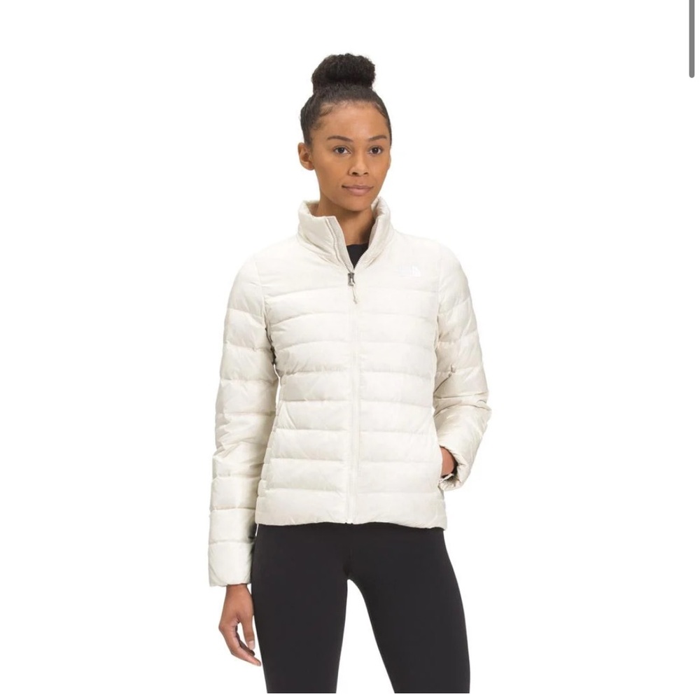 NORTH FACE ACONCAGUA WOMEN’s PUFFER JACKET IN VINTAGE WHITE